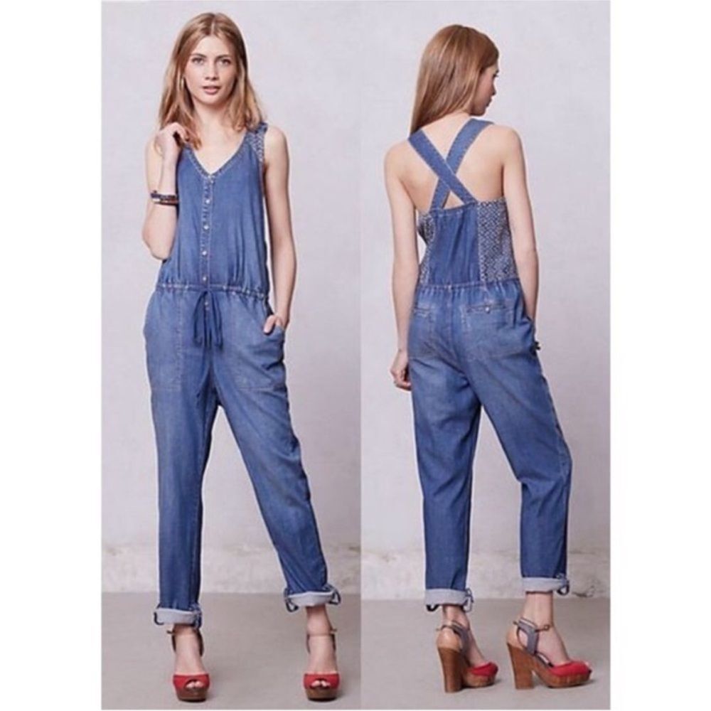 Holding Horses For Anthropologie Eyelet Denim Chambray V-Neck Jumpsuit Size 4